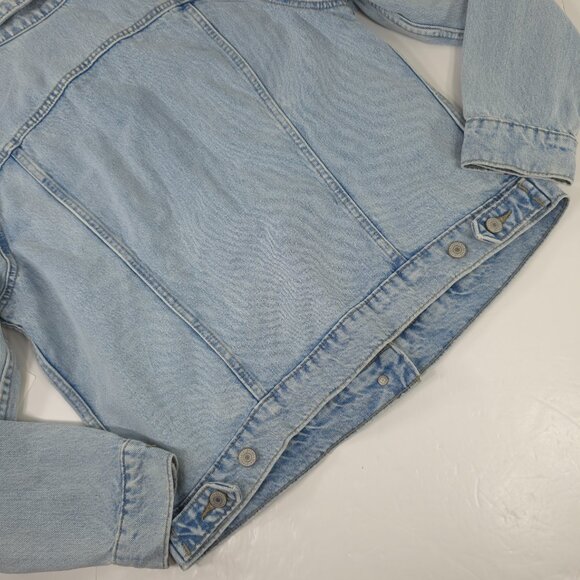 NWT $109 LUCKY BRAND BLUE DENIM JACKET WOMEN'S SIZE LARGE LIGHT WASH POCKETS NEW - Picture 9 of 16